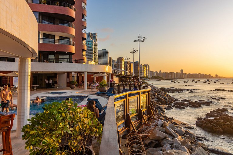 Apartamento Luxo no Iate Plaza – Vista Incrível!