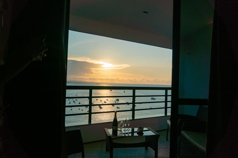 Apartamento Luxo no Iate Plaza – Vista Incrível!