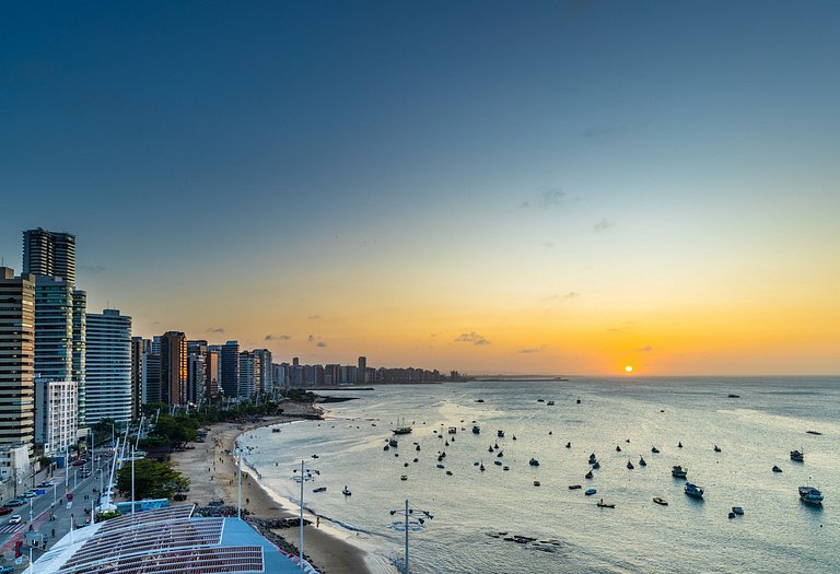 Apartamento Luxo no Iate Plaza – Vista Incrível!